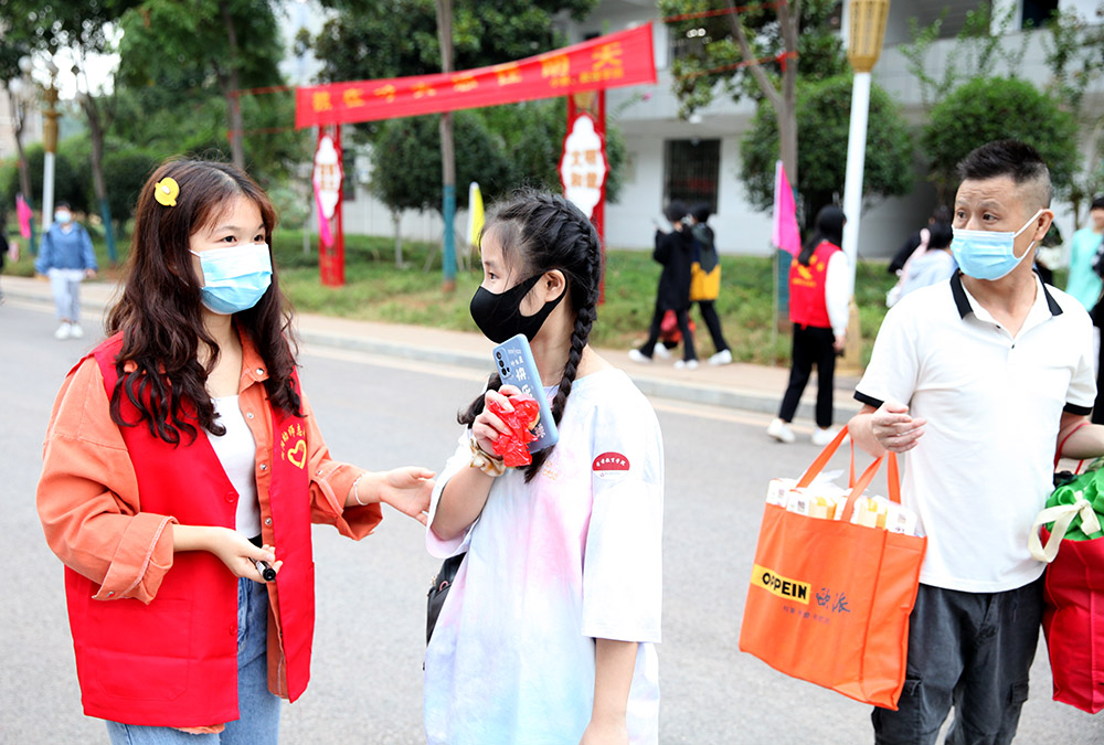 金秋十月,温情迎新——衡阳幼高专喜迎2021级高招大专新生 金秋十月,温情迎新——衡阳幼高专喜迎2021级高招大专新生