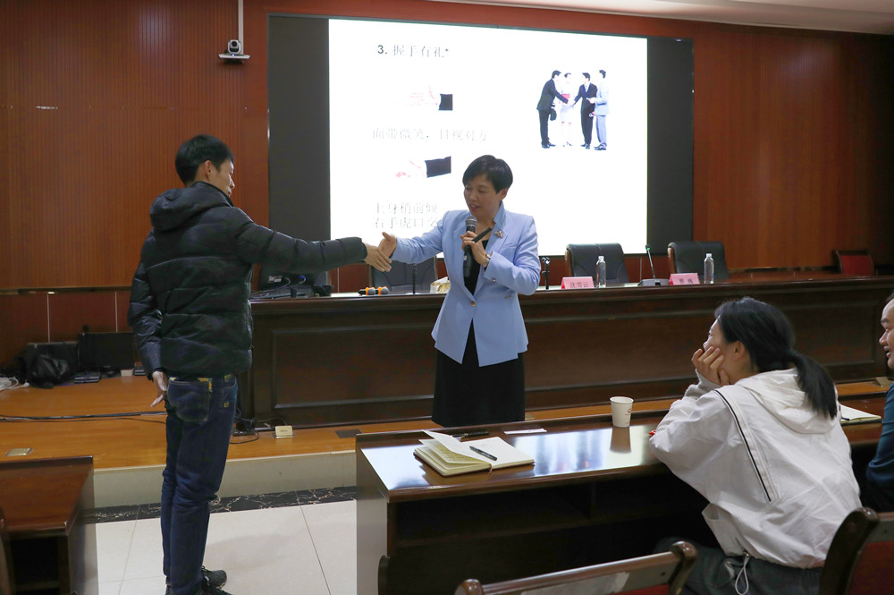 衡阳幼高专举办优秀青年干部培训 衡阳幼高专举办优秀青年干部培训