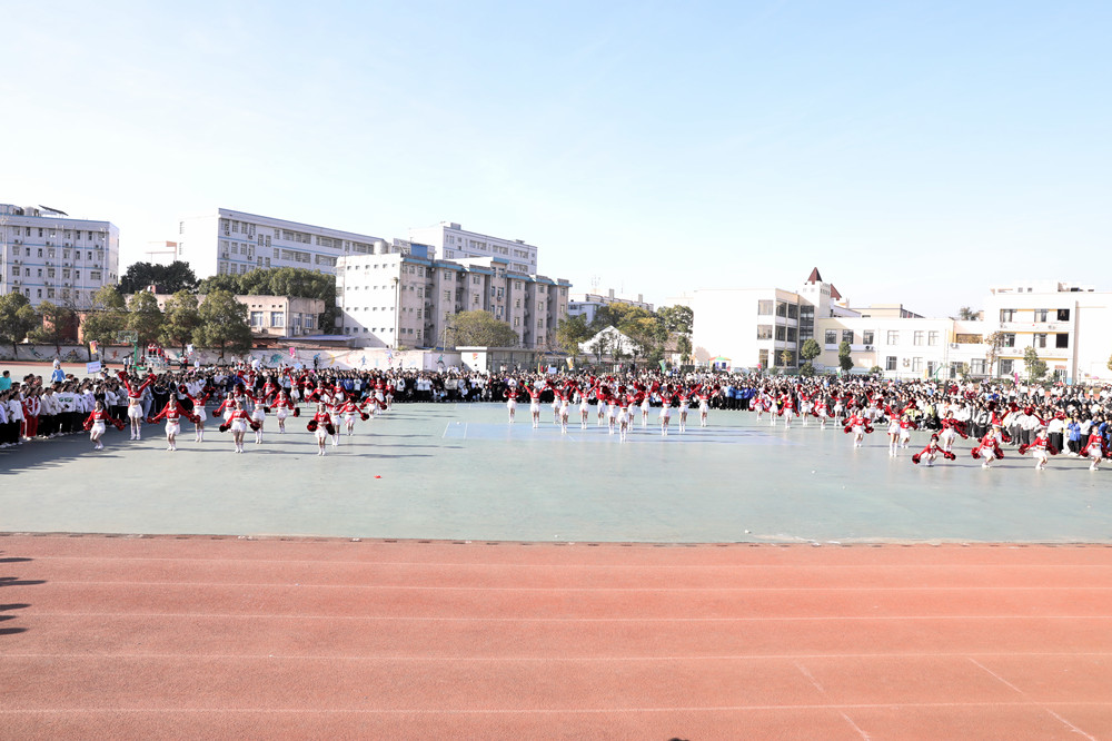 衡阳幼高专举办第二届田径运动会 衡阳幼高专举办第二届田径运动会