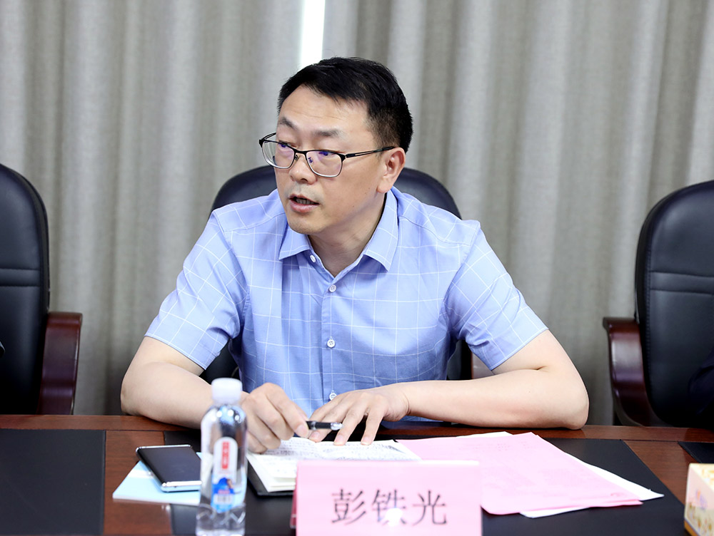 省教育厅专家组一行来我校检查实习实训(验)教学管理工作 省教育厅专家组一行来我校检查实习实训(验)教学管理工作